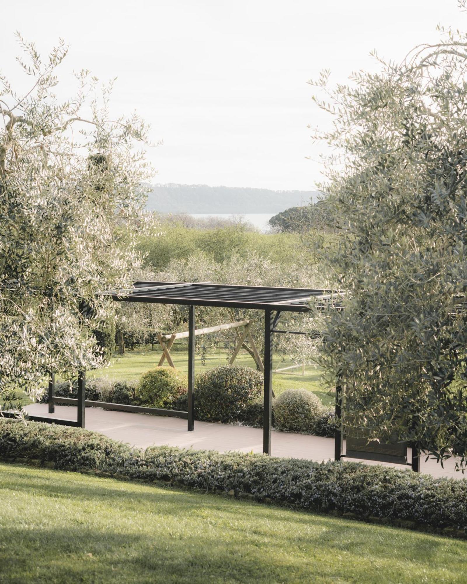קפררולה Agriturismo La Valle Di Vico מראה חיצוני תמונה
